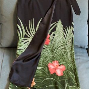 NEW Tommy Bahama SILK skirt